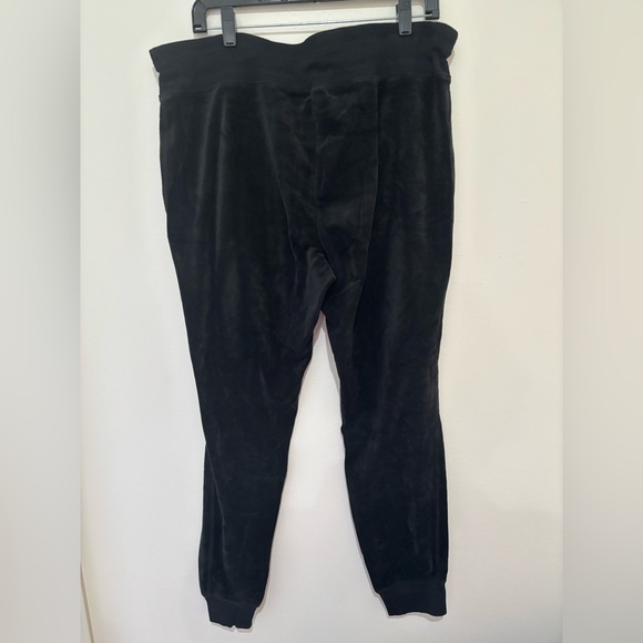 Calvin Klein Black Joggers with Gold Details - Picture 5 of 5
